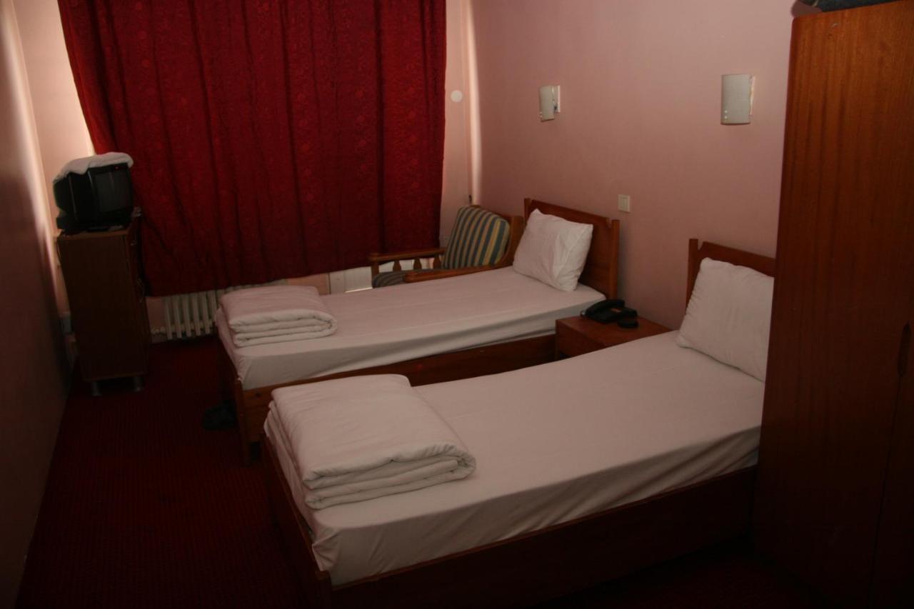 Oz Altin Basak Hotel Ankara Kültér fotó